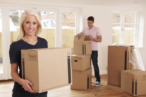 Moving truck service for Clapham home relocations