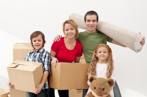 Small move and delivery support in the Clapham area